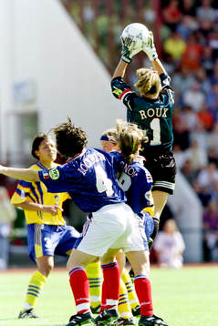 Sandrine Roux, målvakt i Frankrike
