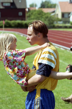 Daniel Nicklasson, Sverige