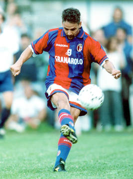 Fotboll -- Roberto Baggio, Bologna