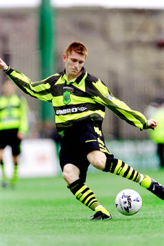 Fotboll, Premier Division, Hibernian - Celtic, 2-1