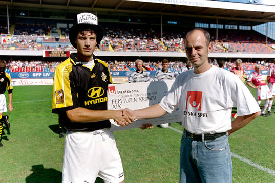 Mr Hattrick, Patrik Fredholm, AIK och Erik Kotschack,
