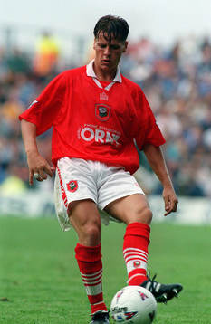 Fotboll -- Darren Barnard, Barnsley