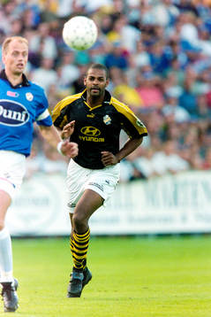 Pascal Simpson, AIK