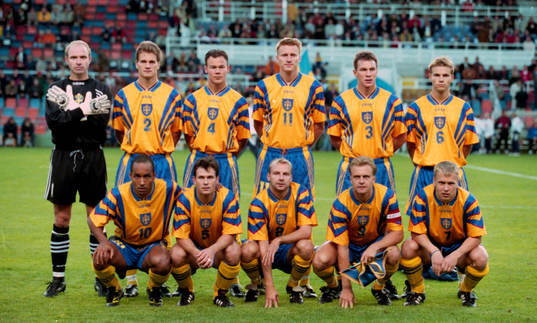 Sveriges startelva, Bakre raden fr. v Thomas Ravelli, Gary