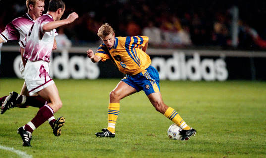 Niclas Alexandersson i dribblingstagen
