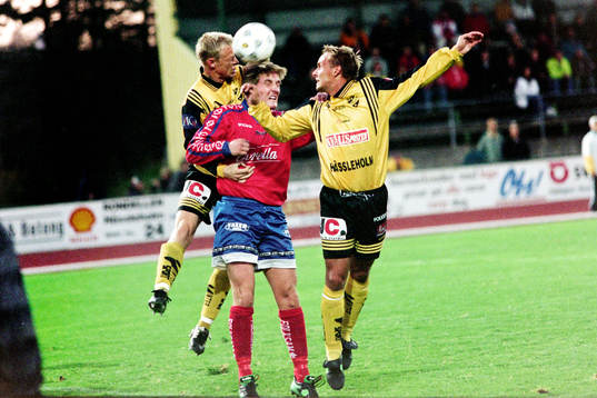 Fotboll, Div 1 Södra, IFK Hässleholm - Gunnilse, 2-2