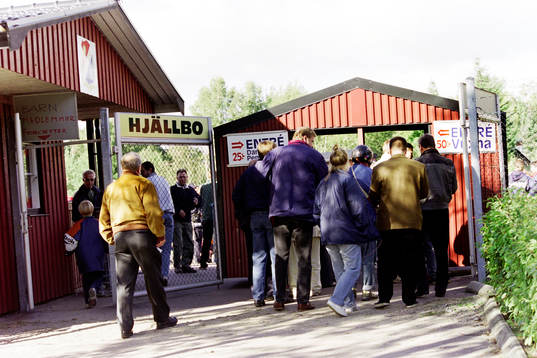 Entrén till Hjällbovallen