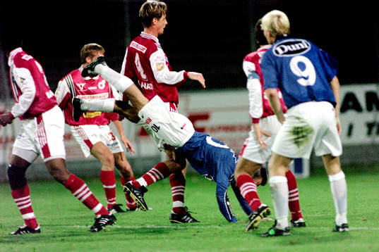 Fredrik Ljungberg, Halmstad stoppas