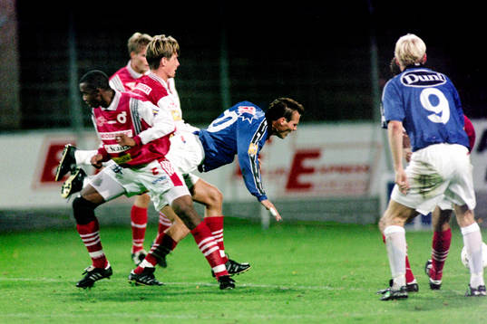 Bläddra bland fler bilder av Fotboll, Allsvenskan, Halmstad - Degerfors, 2-0