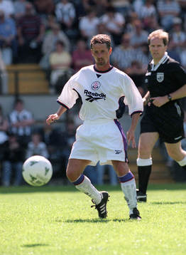 Fotboll -- Scott Sellars, Bolton