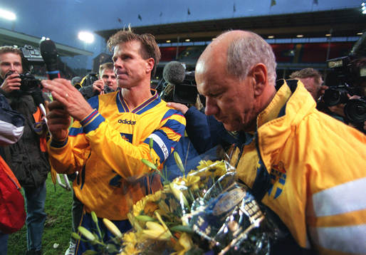 Fotboll Roland Nilsson och Tommy Svensson, Sverige