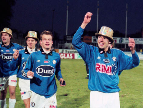 Halmstad, svenska mästare. Fredrik Ljungberg i mitten fitr