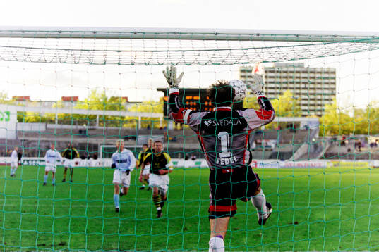 Jonnie Fedel, målvakt i AIK