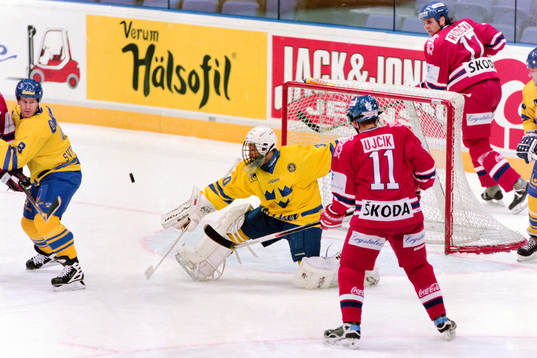 Tommy Söderström, målvakt, Sverige