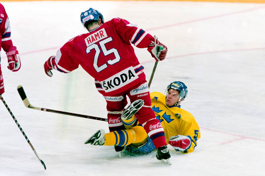 Patrik Juhlin, Sverige på rygg