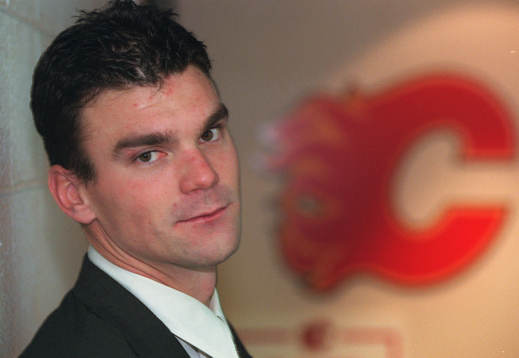 Ishockey Jonas Höglund, Calgary Flames