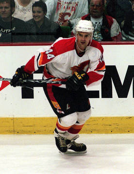 Ishockey Jonas Höglund, Calgary Flames