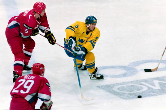 Bläddra bland fler bilder av  Ishockey, Karjala Cup, Sverige - Ryssland, 3-1