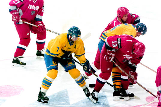 Fredrik Lindquist, Sverige