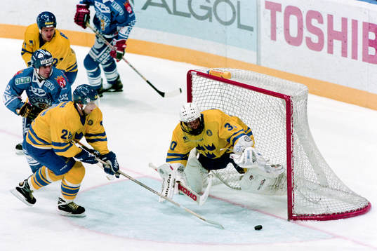 Tommy Söderström, målvakt, Sverige