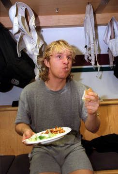 Ishockey -- Espen Knutsen, Anaheim