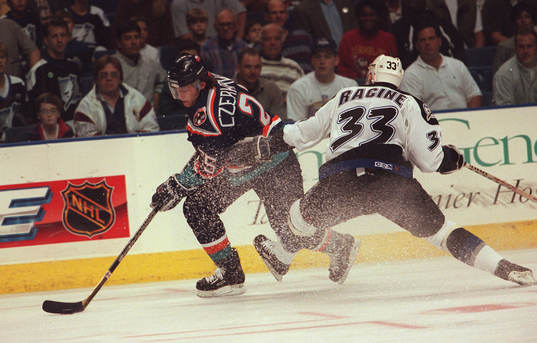 Ishockey Mariusz Czerkawski, New York Islanders och Yves