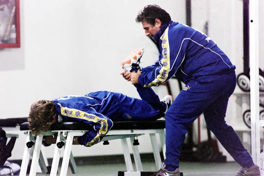 Jesper Blomqvist, Parma får massage