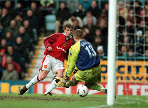 Ole Gunnar Solskjaer (Ole Gunnar Solskjär), Manchester U