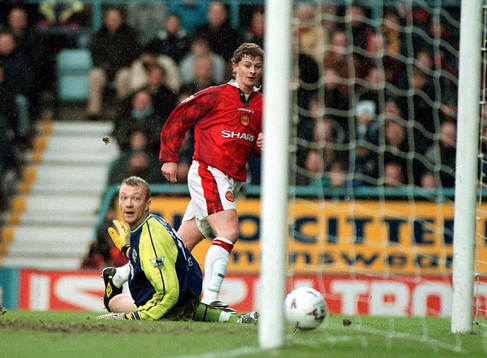 Ole Gunnar Solskjaer (Ole Gunnar Solskjär), Manchester U