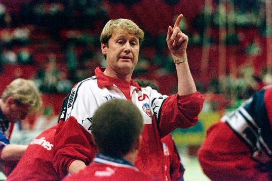 Åge Hareide, tränare i Helsingborg