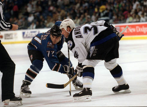 Ishockey -- Mikael Andersson, Tampa Bay, i en tekning