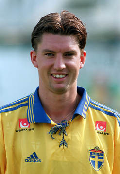 Mikael Gustavsson, Sverige