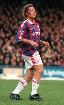 En blodig Tomas Brolin, Crystal P