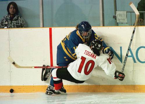 Bläddra bland fler bilder av OS98, Ishockey, Japan - Sverige