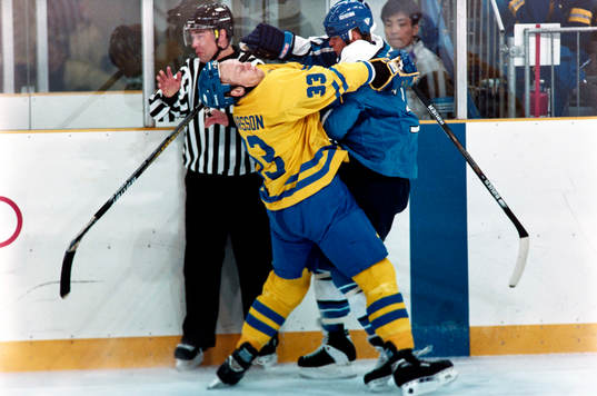Marcus Ragnarsson, Sverige