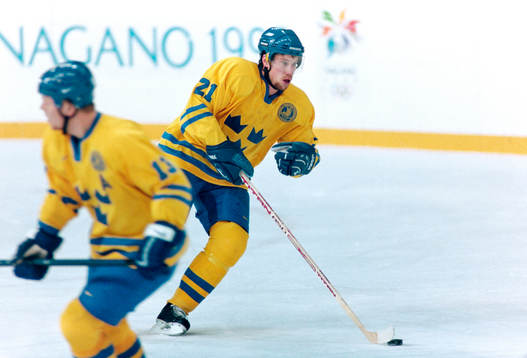 Peter Forsberg, Sverige med pucken