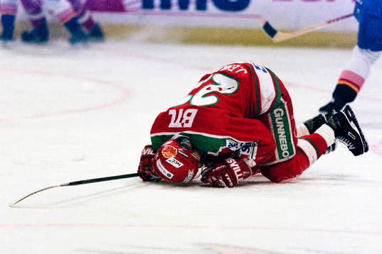 Jonas Esbjörs, Frölunda har fått en smäll