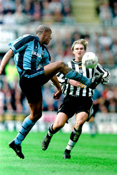 Dion Dublin, Coventry och Andreas Andersson, Newcastle