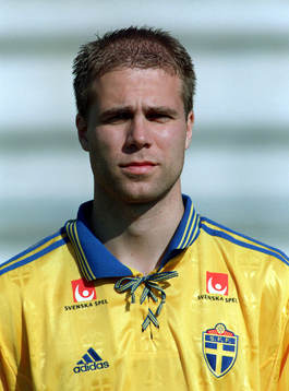 Teddy Lucic, Sverige