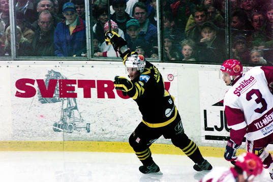 Ishockey, Kval, Troja-Ljungby - AIK, 3-8