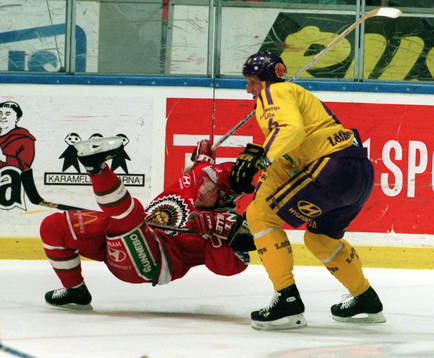 Sergei Fokin (Sergej Fokin) fäller Lars-Göran Wiklander