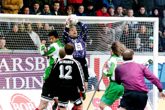 Anders Karlsson, målvakt, Örebro