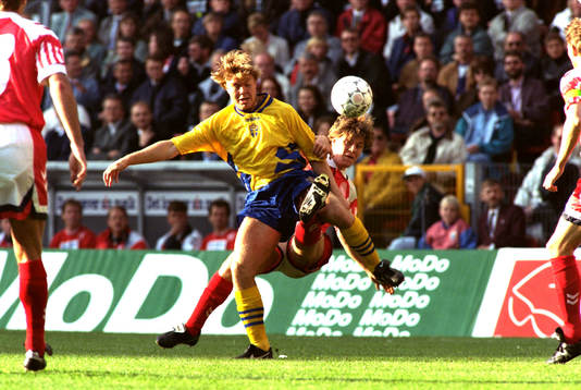 Tomas Brolin i närkamp
