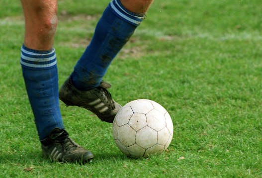 1994 Fotboll sko och boll - ben och boll(17650 )