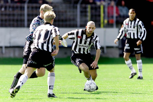 Bläddra bland fler bilder av Fotboll, Div 1 södra, Landskrona - Stenungsund, 2-1