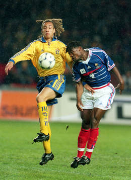 Henrik Larsson (Henke Larsson), Sverige och Martin Djetou,