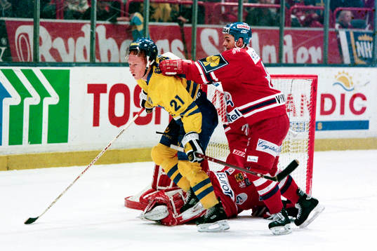 Jörgen Jönsson, Sverige stoppas