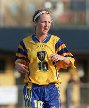 Therese Lundin, Sverige F18