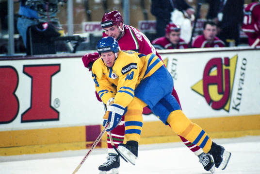 Jonas Bergqvist, Sverige