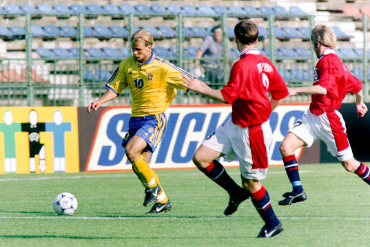 Martin Åslund, Sverige